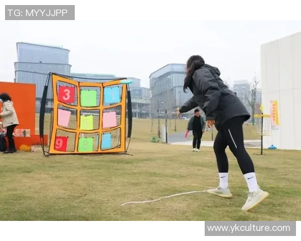 成都飞盘队逆袭之旅极限运动会特别报道展现团队精神与拼搏精神