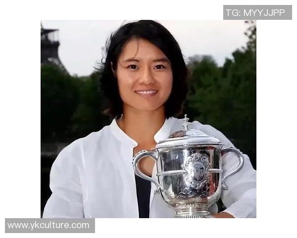 李娜专访：从青涩少女到网球传奇的心路历程回顾