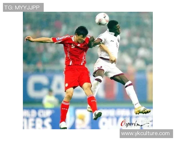 卡塔尔世界杯中国队奋勇争先展现拼搏精神与团队合作的精彩瞬间