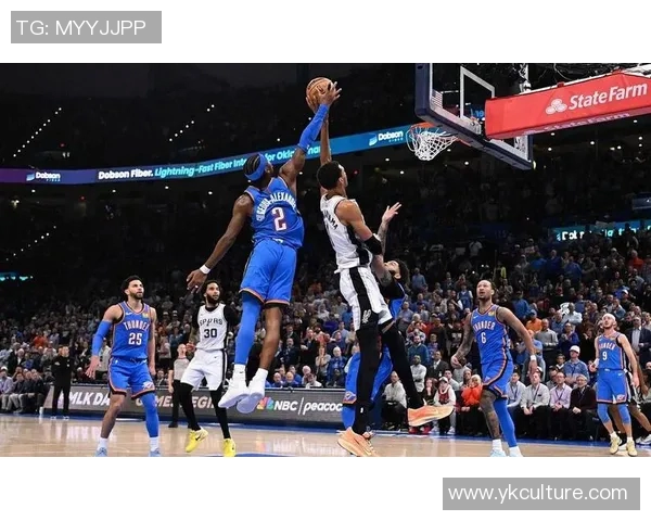 尼克斯与雷霆激战正酣直播盛况尽在眼前