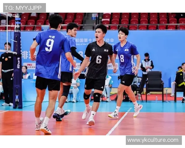 张骋宇的成长之路与梦想追逐:从学子到行业领军者的蜕变故事 张骋宇的成长之路与梦想追逐:从学子到行业领军者的蜕变故事