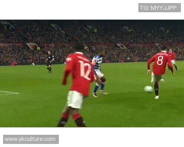 曼联对阵雷丁精彩直播信号全程回放与分析分享