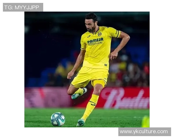 步行者与勇士激战正酣比分悬念不断引发球迷热议