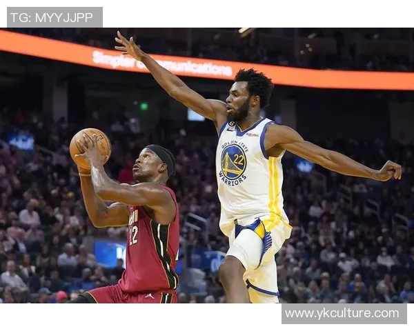 火箭队与勇士队29号精彩直播对决全程回顾与分析