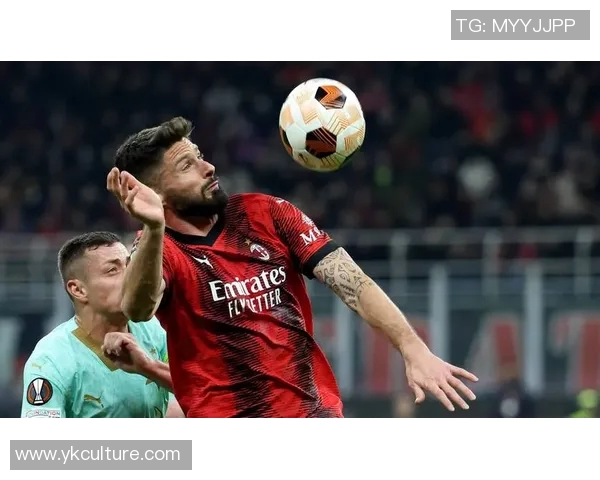 米兰与佛罗伦萨队激战正酣谁能在意甲赛场笑到最后