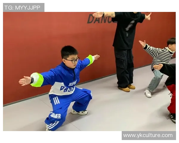 重庆街舞队包夹现象解析与街舞文化的深度探讨