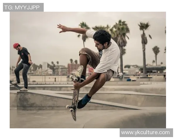 重庆滑板队灵活性探秘：如何在城市街头展现极限运动魅力