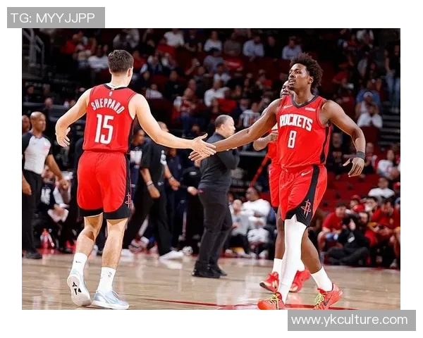 2008年NBA季后赛火箭对爵士第六场精彩回顾与关键时刻分析