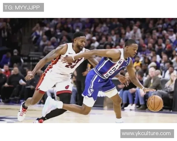 2011年2月12日活塞与热火激战回顾球场上的精彩瞬间与战术较量